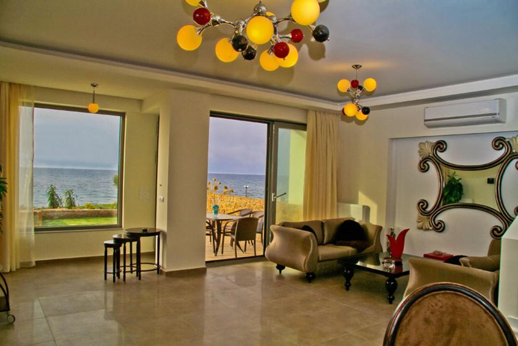 Sea View Beachfront Villa Peri Gouves Exterior foto